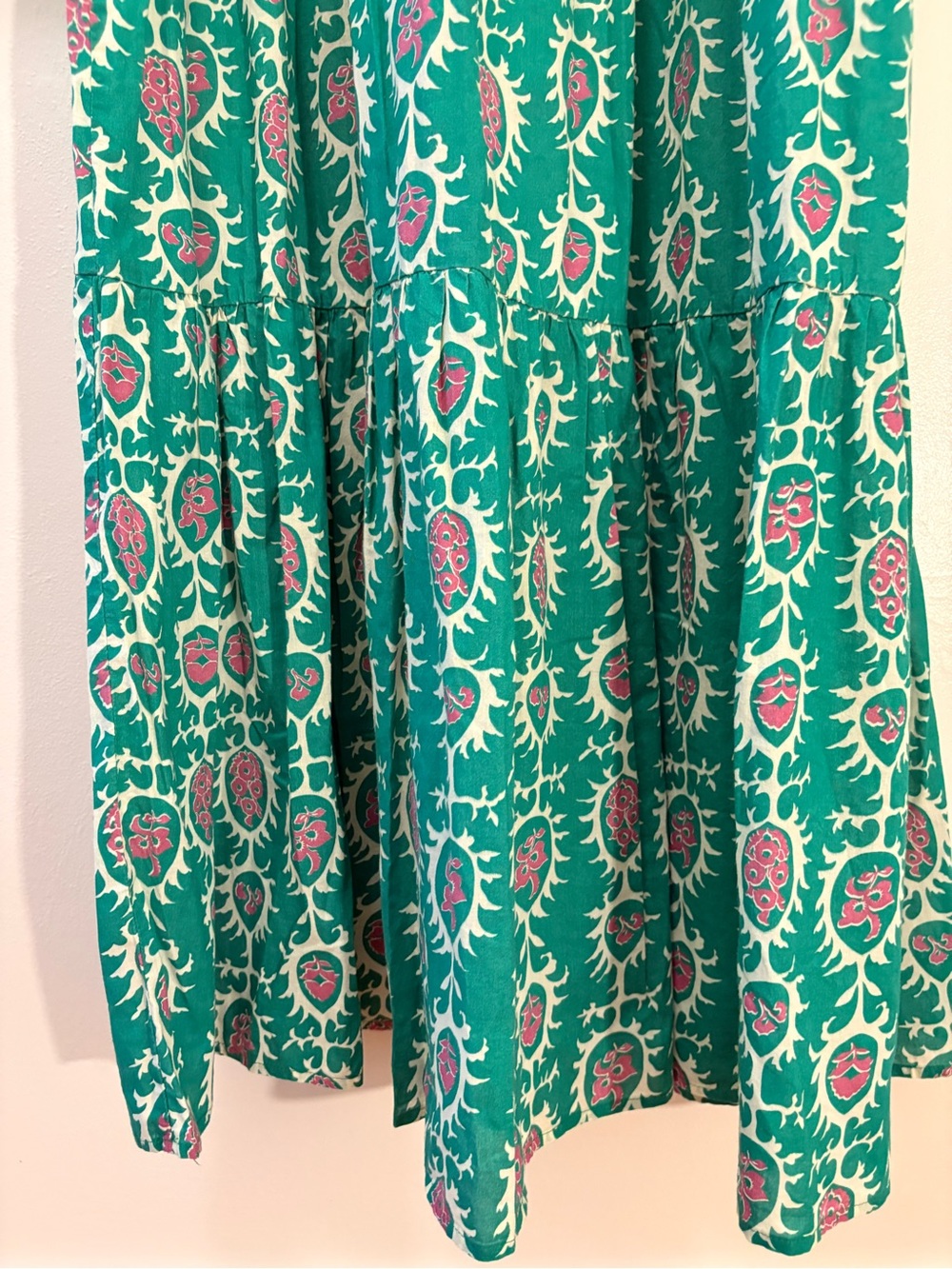 Deluc Small Green Floral Button-Front Midi Dress - Picture 7 of 8